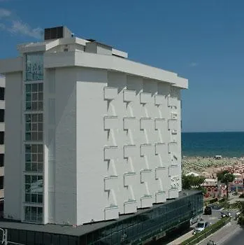 Ξενοδοχείο Regina Fronte Mare