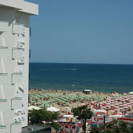 Hotel Regina Fronte Mare