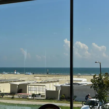 Szálloda Regina Fronte Mare