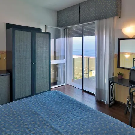 Regina Fronte Mare Szálloda Rimini