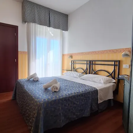 Regina Fronte Mare Ξενοδοχείο