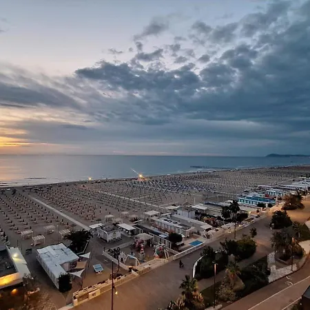 Regina Fronte Mare Ξενοδοχείο Ρίμινι