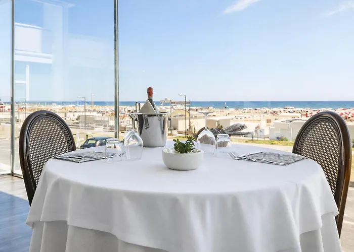 Regina Fronte Mare Hotell