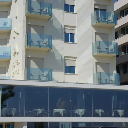 Regina Fronte Mare Rimini