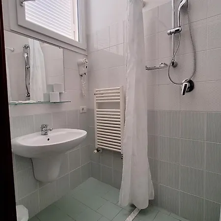 Regina Fronte Mare 3*