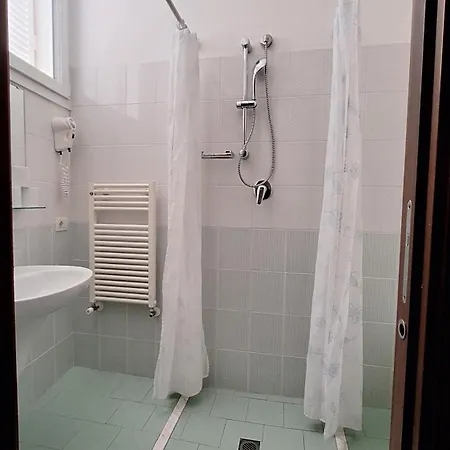 Regina Fronte Mare Rimini