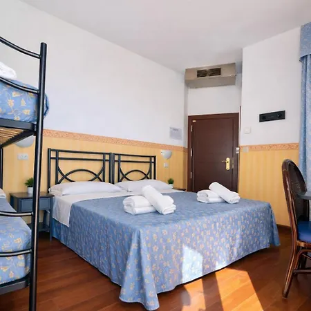 Hotel Regina In Rimini