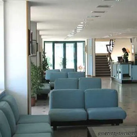 Regina Fronte Mare Hotel 3*