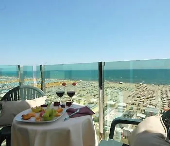 Regina Fronte Mare Rimini