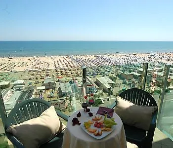 Hotel Regina Fronte Mare 3*