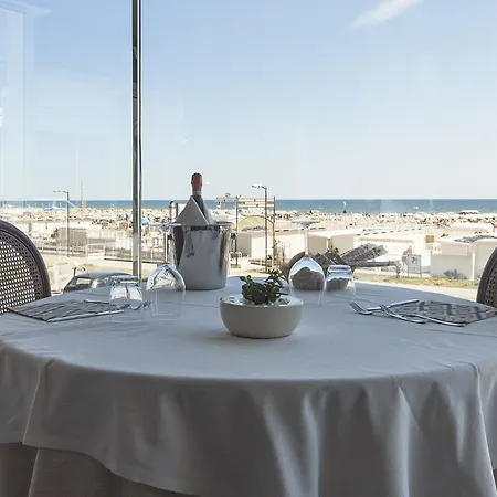 Regina Fronte Mare Rimini