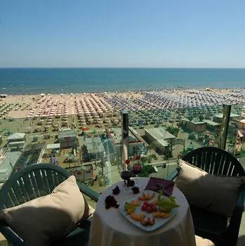 Hotel Regina Fronte Mare