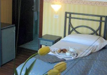 Regina Fronte Mare Hotel 3*