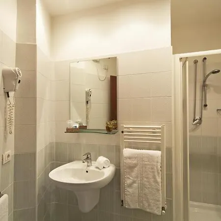 Hotel Regina In Rimini