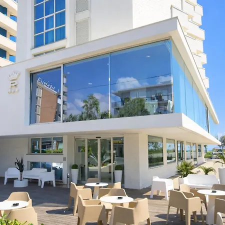 Regina Fronte Mare 3*