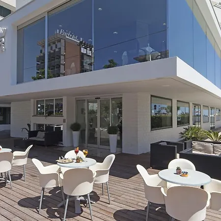 Regina Fronte Mare 리미니