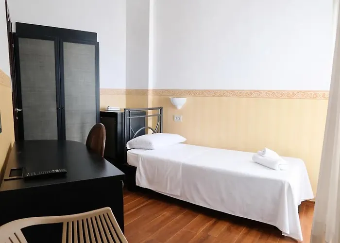 호텔 Regina Fronte Mare 3*