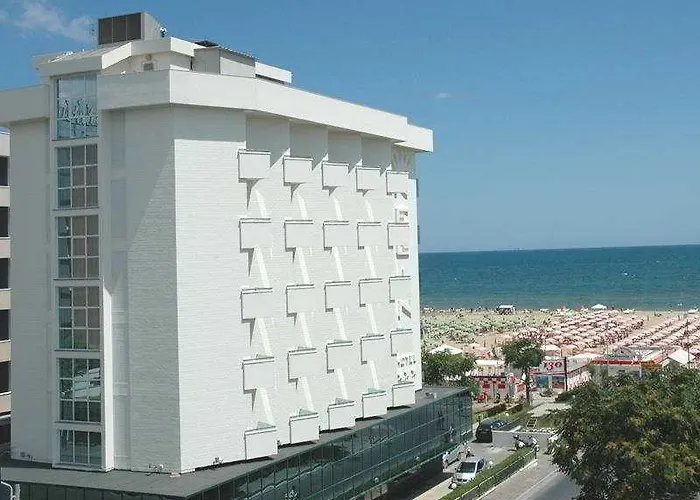 호텔 Regina Fronte Mare 3*